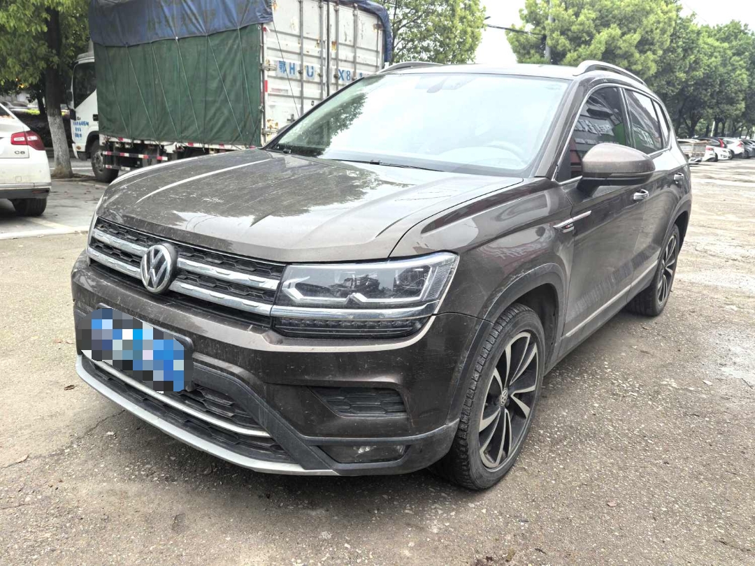 2020 2020 car image
