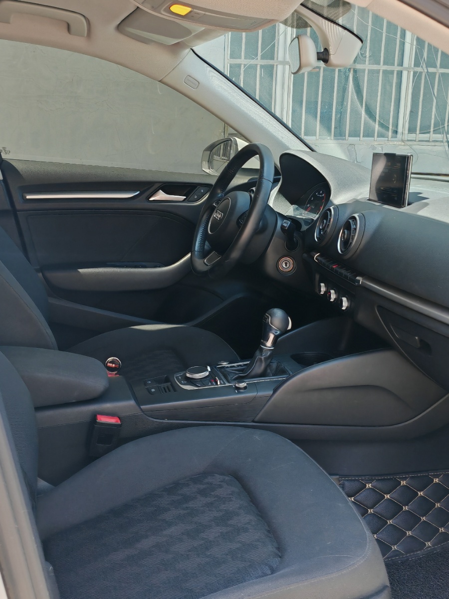 Audi A3 2016 car image #7