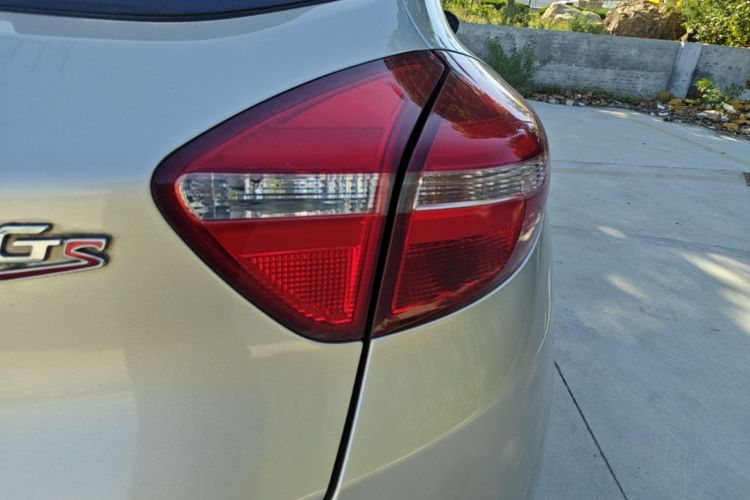 GEELY Emgrand GS 2018 car image #8