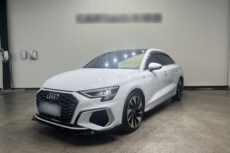 Audi A3 2023 car image #2