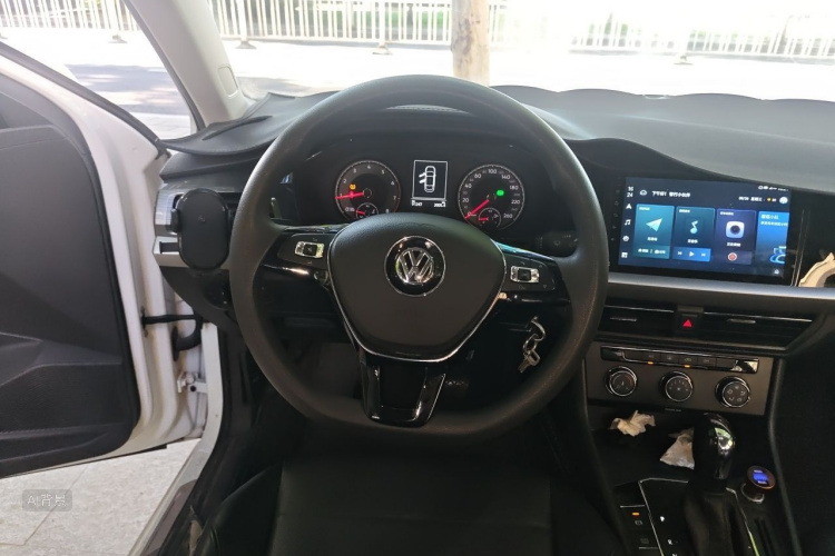 Volkswagen Lavida 2019 #12 Volkswagen Lavida 2019 car image #12