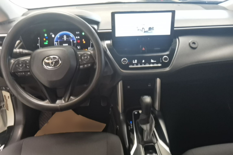 Toyota Corolla Cross 2024 #11 Toyota Corolla Cross 2024 car image #11