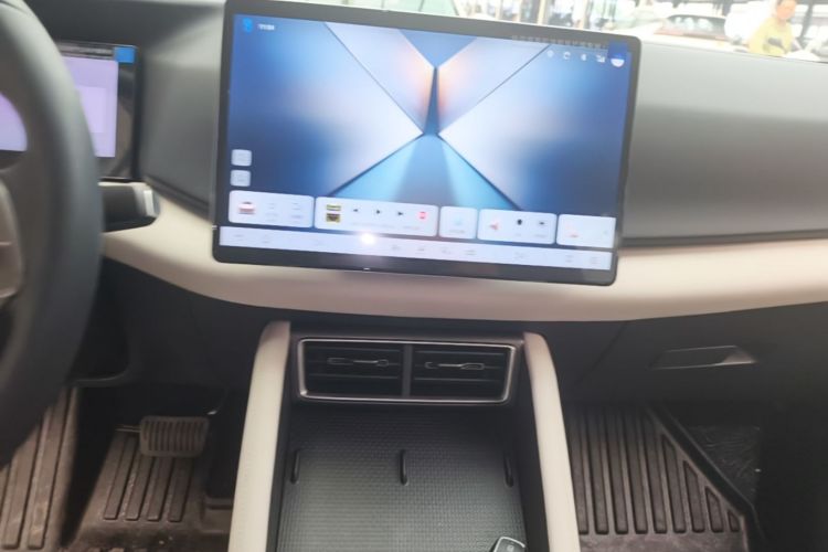 BYD YuanUP 2026 #13 BYD YuanUP 2026 immagine di auto #13
