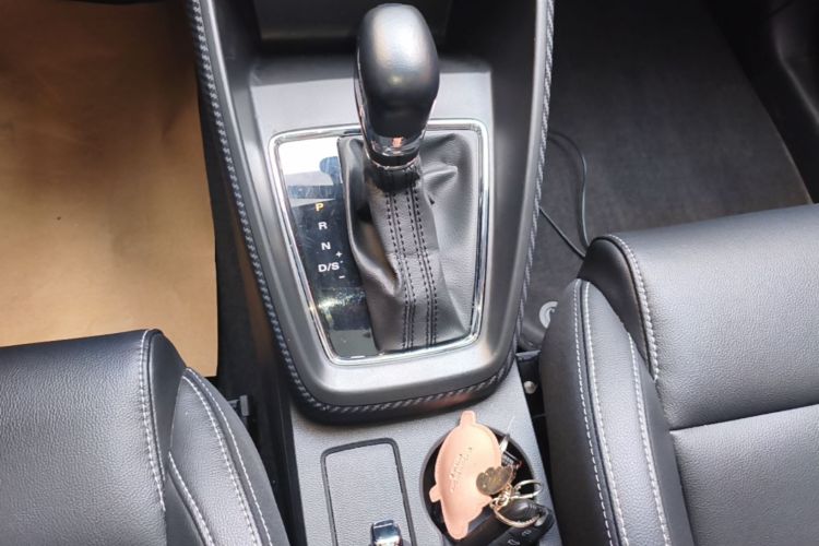 MG ZS 2019 car image #18