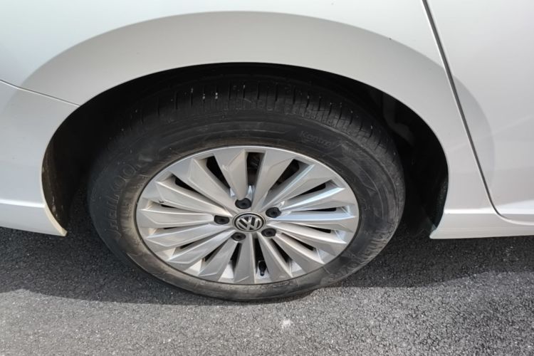 Volkswagen Lavida 2019 #10 Volkswagen Lavida 2019 car image #10