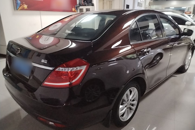GEELY Emgrand 2016 #7 GEELY Emgrand 2016 car image #7