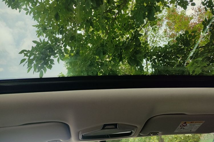 GEELY Emgrand 2025 car image #20