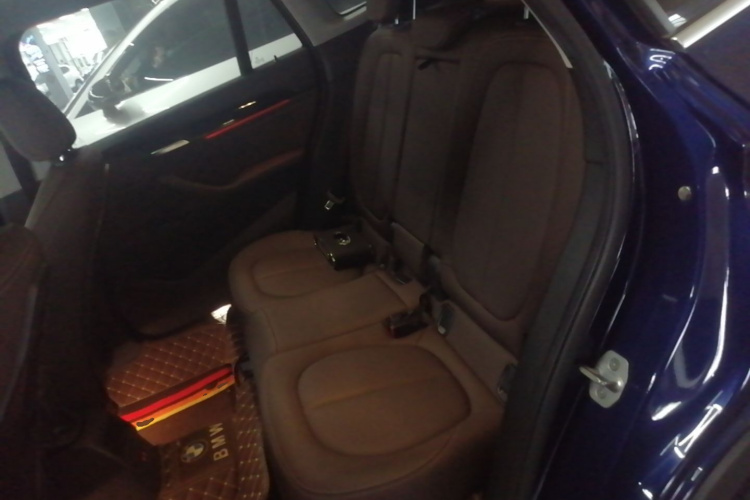 BMW X1 2019 #17 BMW X1 2019 car image #17