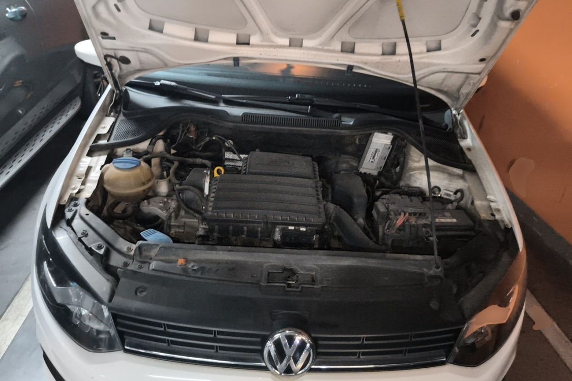 Volkswagen Polo 2017 car image #10