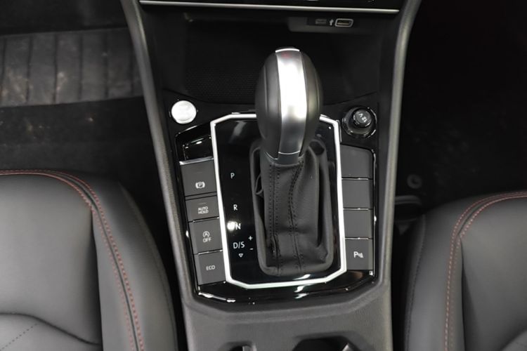 Volkswagen Lavida 2024 car image #14