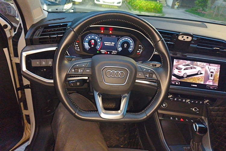 Audi Q3 2021 #11 Audi Q3 2021 car image #11