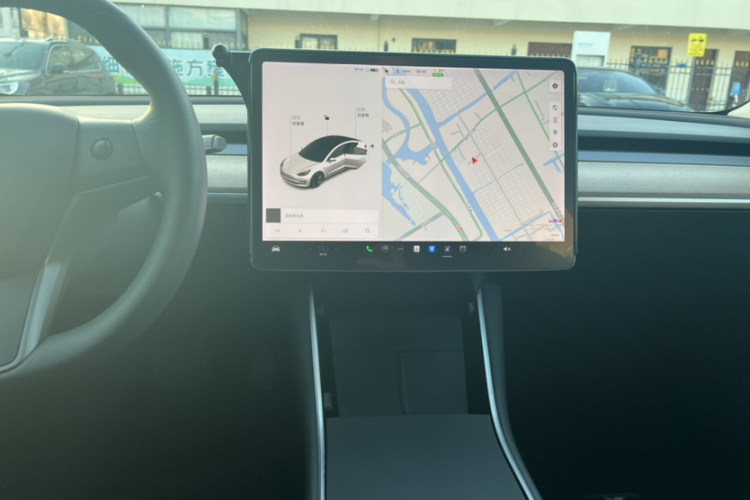 Tesla Model 3 2020 #21 Tesla Model 3 2020 car image #21