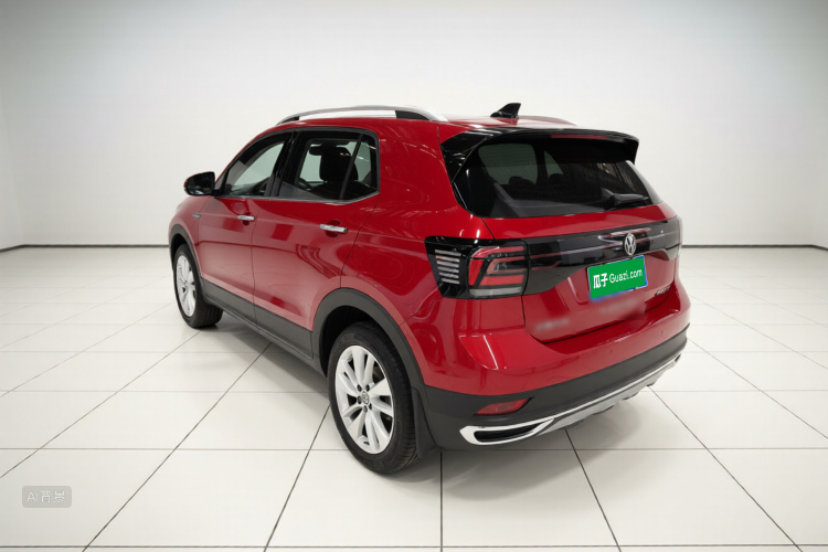 Volkswagen T-Cross 2021 #5 Volkswagen T-Cross 2021 car image #5