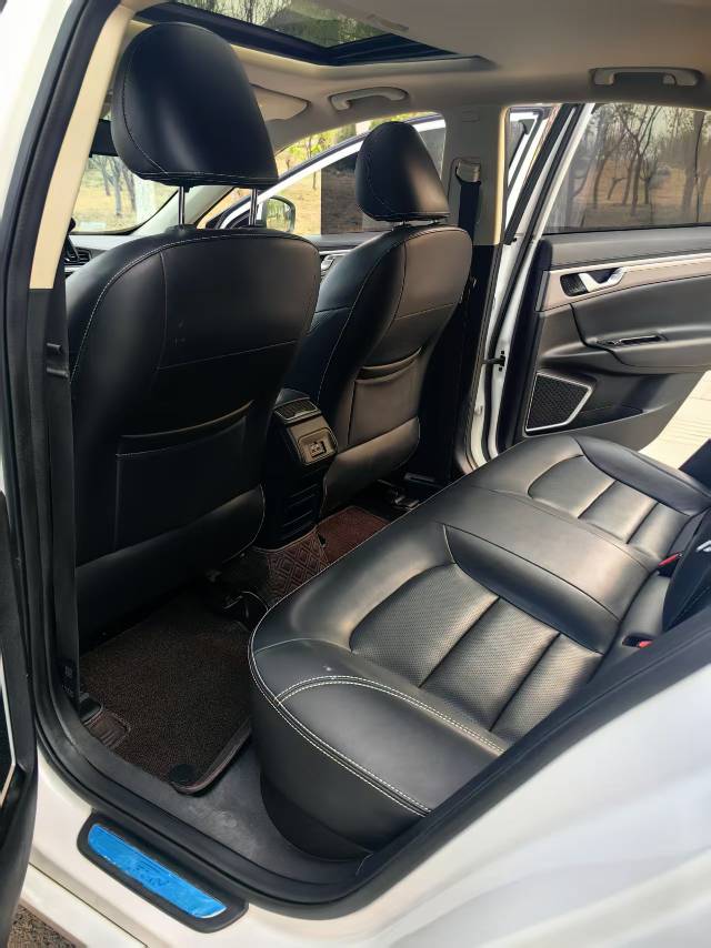 GEELY Emgrand GL 2018 imagen de coche #9