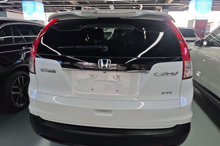 Honda CR-V 2015 #6 Honda CR-V 2015 car image #6
