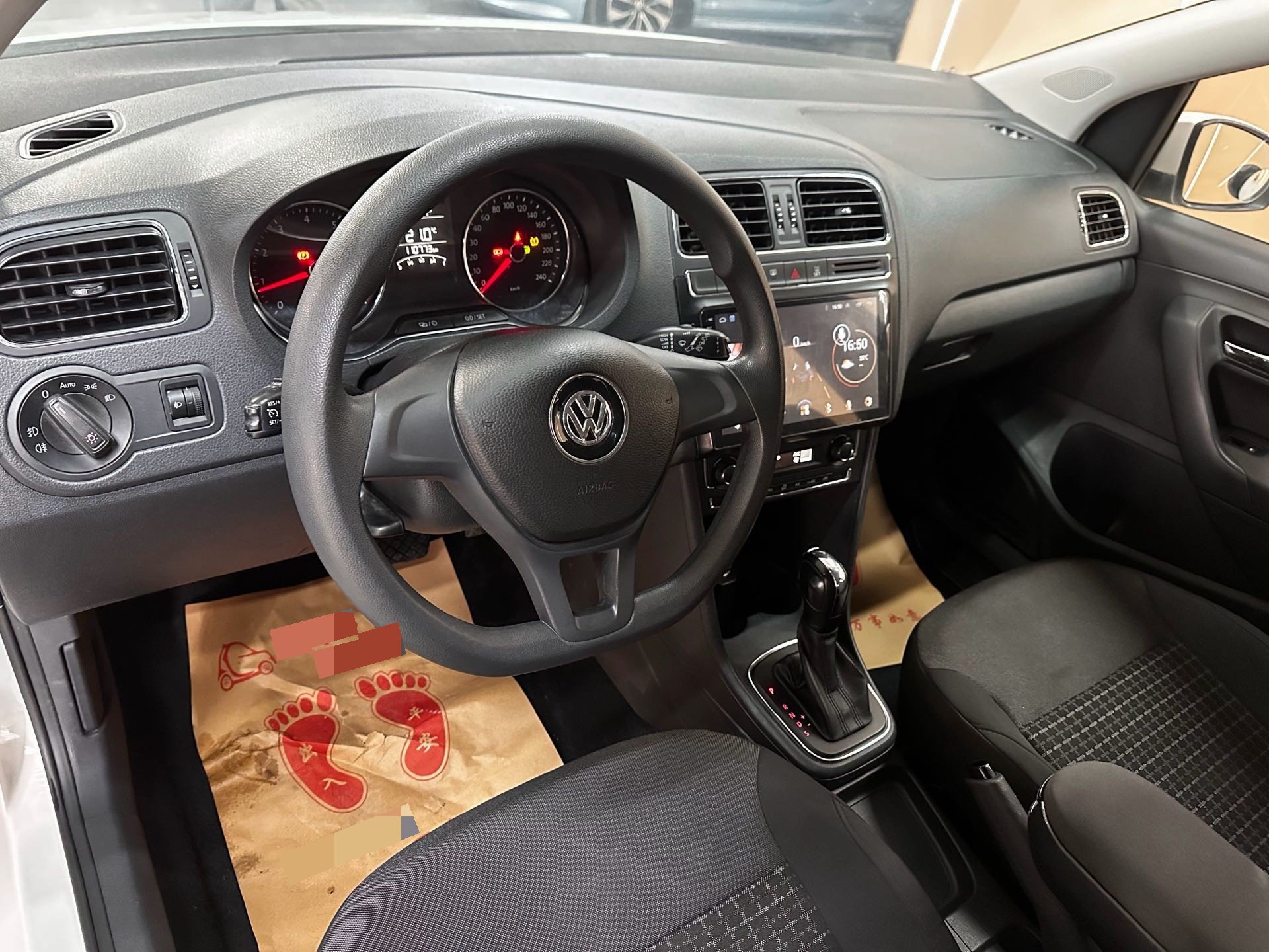Volkswagen Polo 2015 #5 Volkswagen Polo 2015 immagine di auto #5
