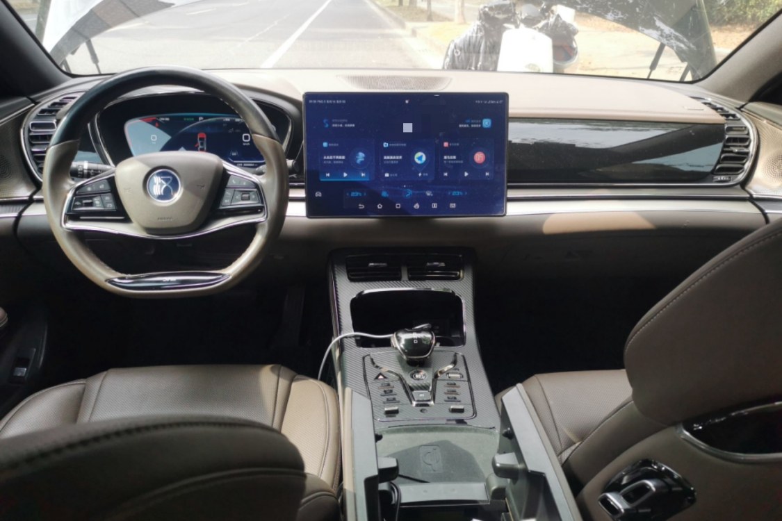 BYD Han 2023 image de voiture #21