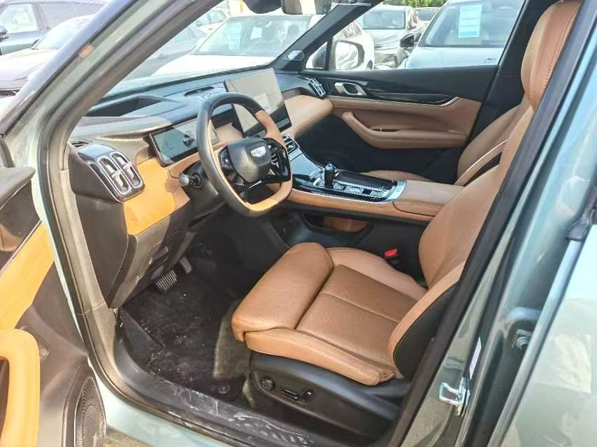 GEELY Boyue L 2025 immagine di auto #3