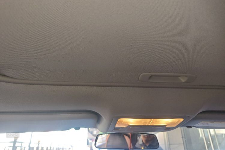 Toyota Corolla 2018 immagine di auto #20