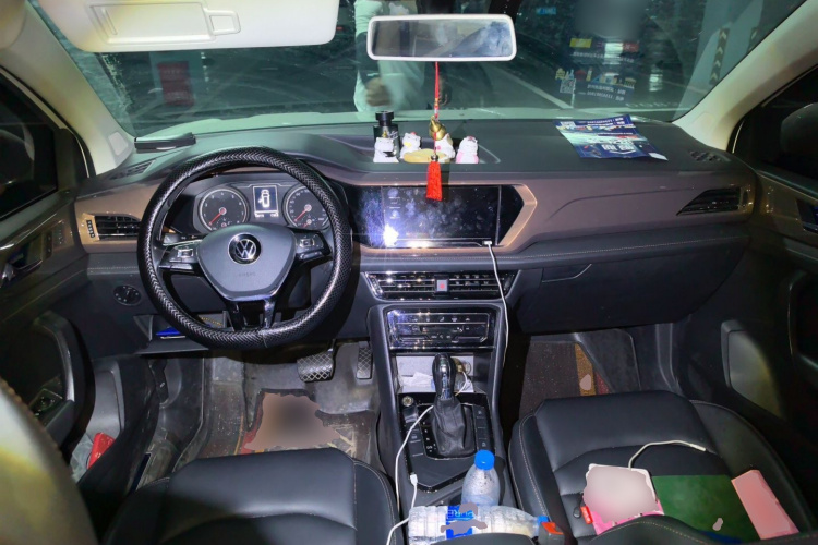 Volkswagen Tharu 2021 car image #7