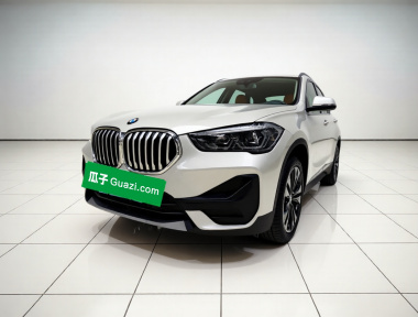 BMW X1 2021 BMW X1 2021 car image