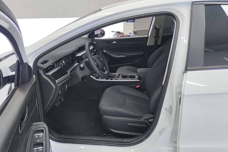 Chery Arrizo 5 2024 #4 Chery Arrizo 5 2024 صورة سيارة #4