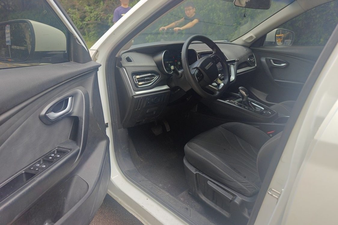 Jetour X70M 2020 #23 Jetour X70M 2020 car image #23