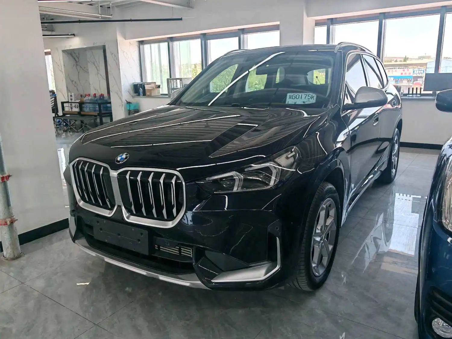 BMW X1 2023 car image 