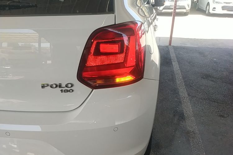 Volkswagen Polo 2017 #8 Volkswagen Polo 2017 car image #8