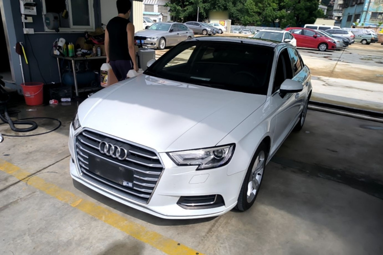Audi A3 2020 car image #2