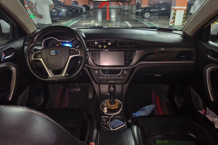 GEELY Emgrand 2016 #7 GEELY Emgrand 2016 car image #7