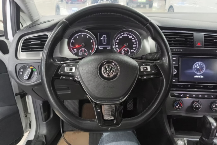 Volkswagen Golf 2014 #11 Volkswagen Golf 2014 car image #11
