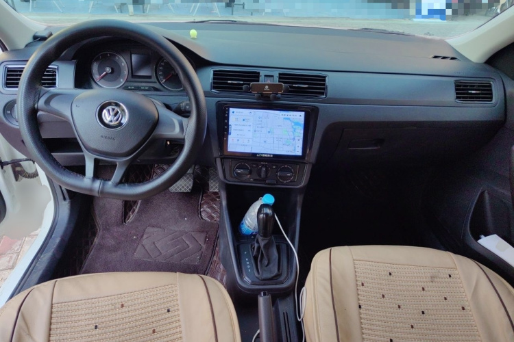 Volkswagen Santana 2023 immagine di auto #7