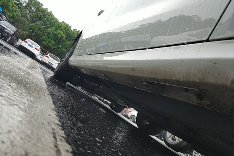 GEELY Binray 2019 car image #26