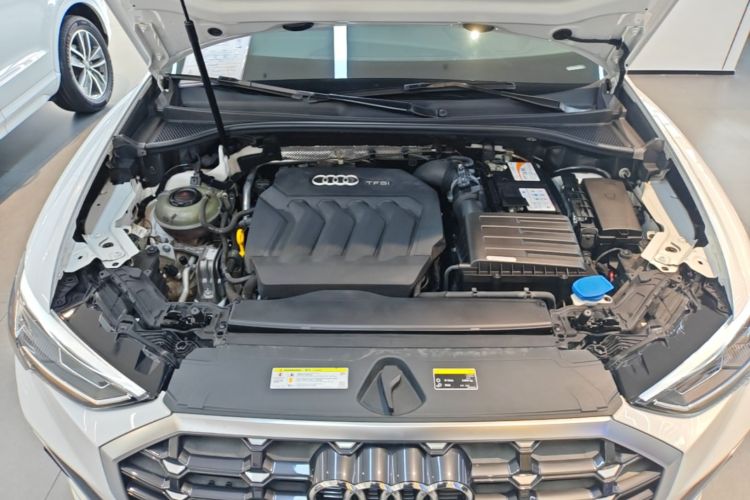 Audi Q3 2020 #20 Audi Q3 2020 car image #20