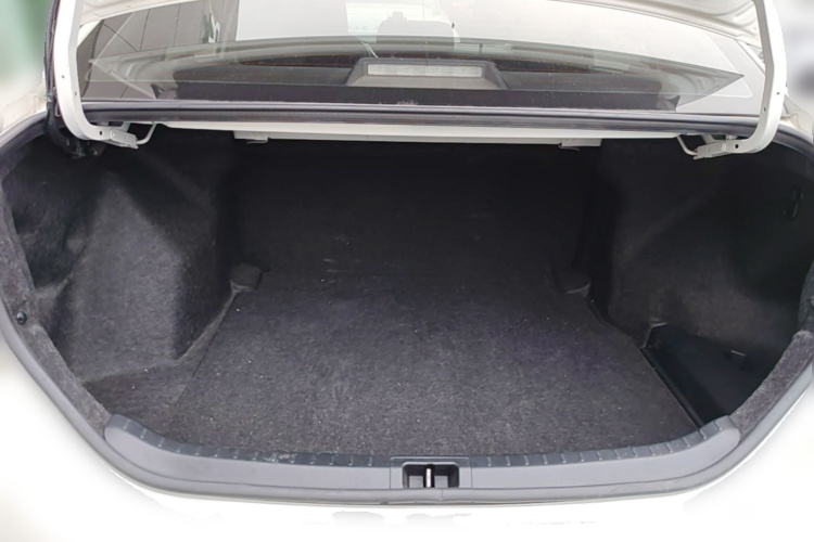 Toyota Corolla 2018 #21 Toyota Corolla 2018 car image #21