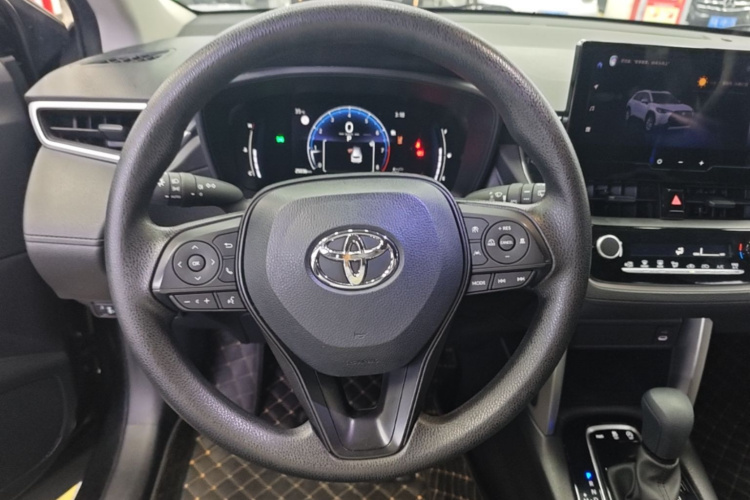 Toyota Corolla Cross 2024 car image #15