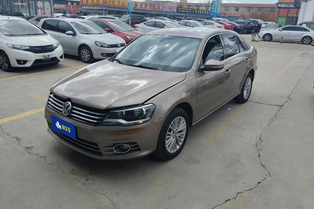Volkswagen Bora 2016 car image 