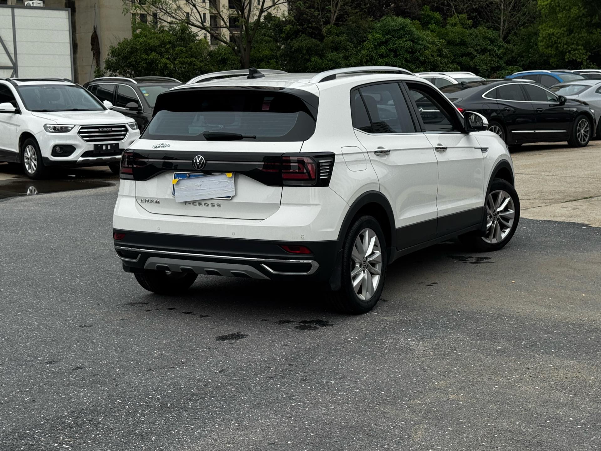 Volkswagen T-Cross 2022 car image #8