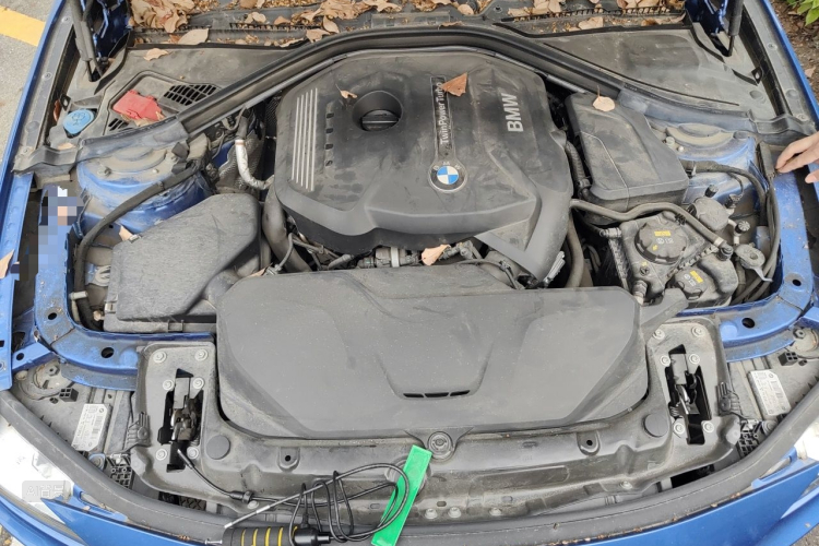 BMW 3 Series 2019 #22 BMW 3 Series 2019 car image #22