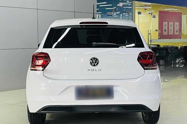 Volkswagen Polo 2023 изображение автомобиля #5