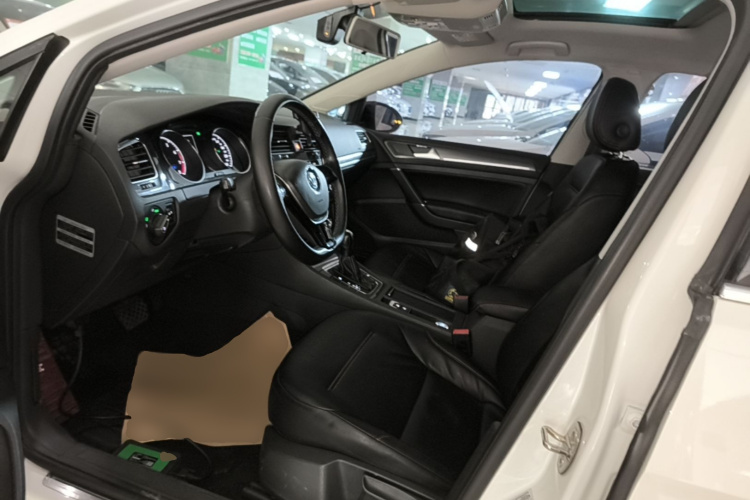 Volkswagen Golf 2017 #17 Volkswagen Golf 2017 car image #17