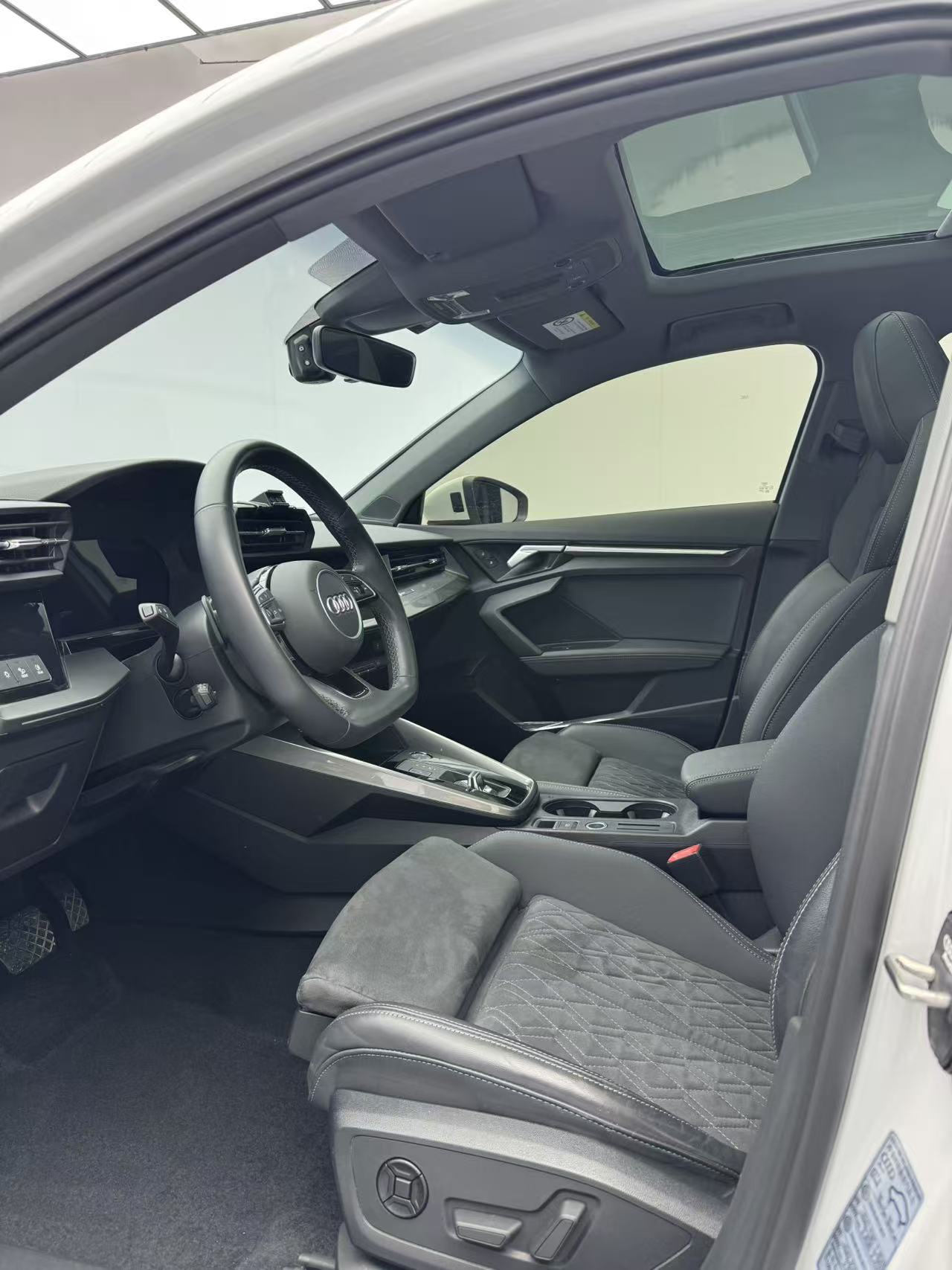 2023 #7 2023 immagine di auto #7