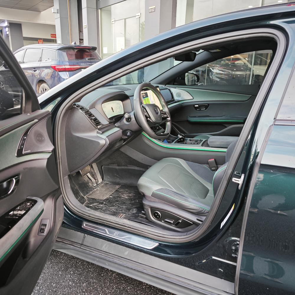 BYD Han 2023 car image #14
