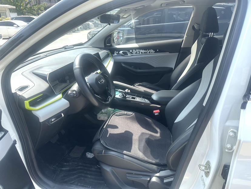 GEELY Coolray 2022 #2 GEELY Coolray 2022 صورة سيارة #2