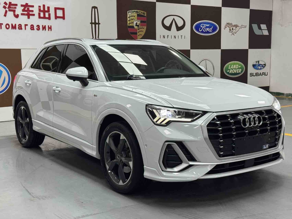 Audi Q3 2022 #3 Audi Q3 2022 car image #3
