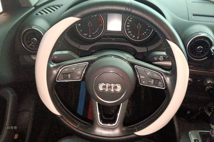 Audi A3 2018 car image #12