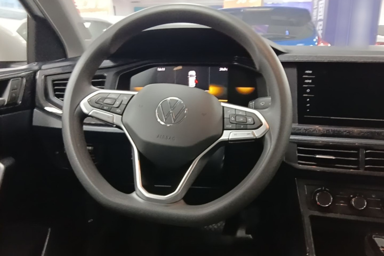 Volkswagen Lavida 2025 car image #11