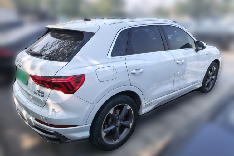 Audi Q3 2021 #7 Audi Q3 2021 car image #7