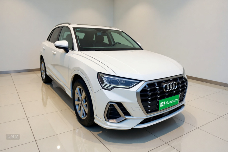 Audi Q3 2019 car image #4